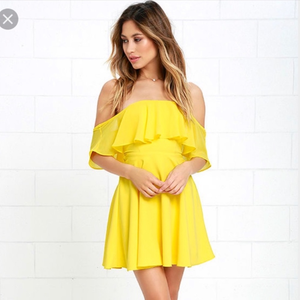 LuLu’s Off the Shoulder Yellow Skater Dress M